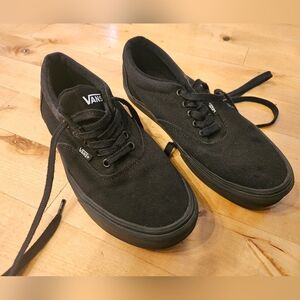 Vans Men's Black Canvas Sneakers